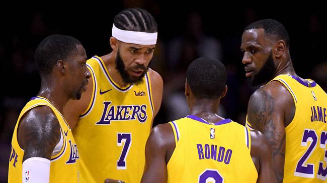 NBA：东契奇连续两场三双